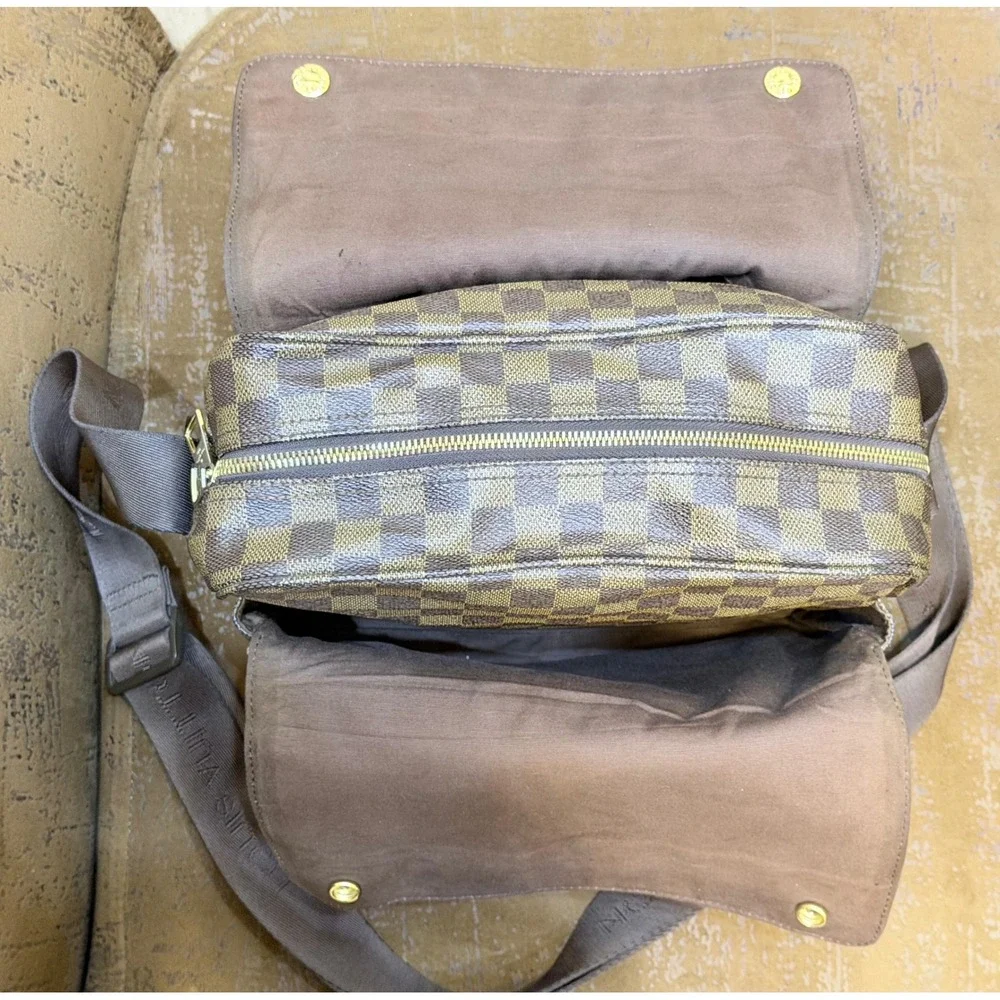 Louis Vuitton Naviglio Messenger Bag Damier Ebene Brown Canvas Crossbody SP0084